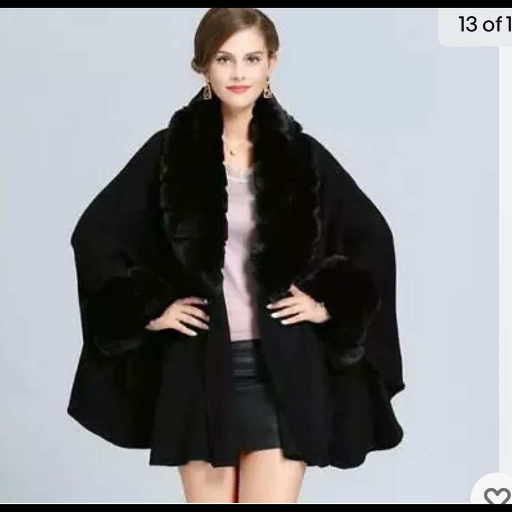 osfm sweater,shawl wrap poncho, open front, faux fur collar w/2snap closure